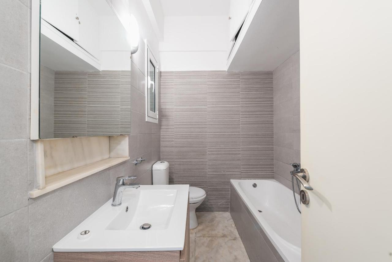 אתונה Victoria Plaza Palace Apartments מראה חיצוני תמונה